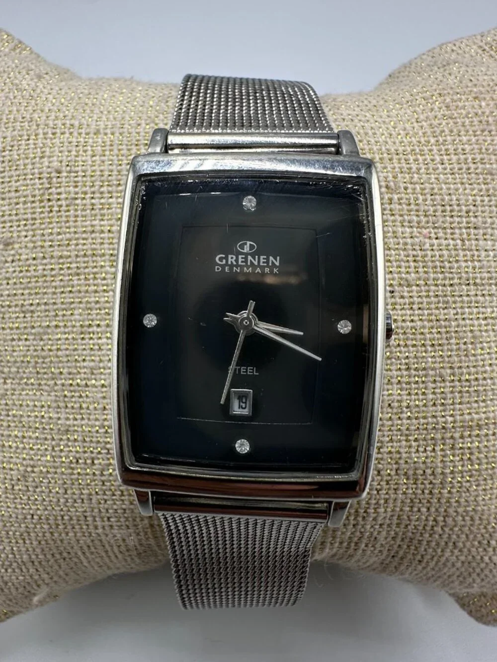 3/$30 Grenen Watch Women Silver Tone Black Dial Date Window New Battery 8.5 Inch
